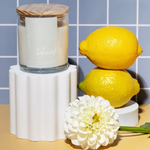 Balanced Candle