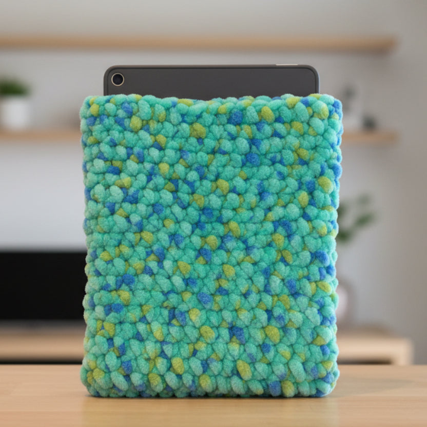 Crochet Tablet/Kindle Cover Small