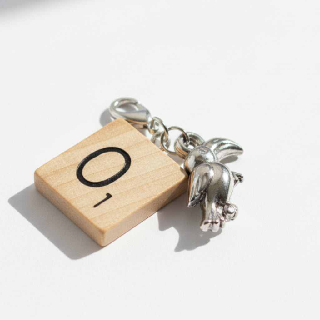 Scrabble "O" Keychains/Zipper Pulls