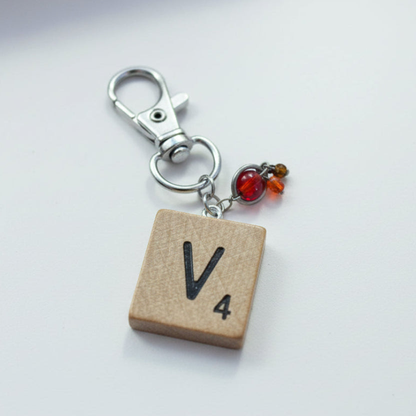 Scrabble "V" Keychains/Zipper Pull